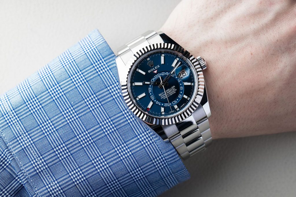 The Rolex Sky-Dweller replica watch is with high cost performance.